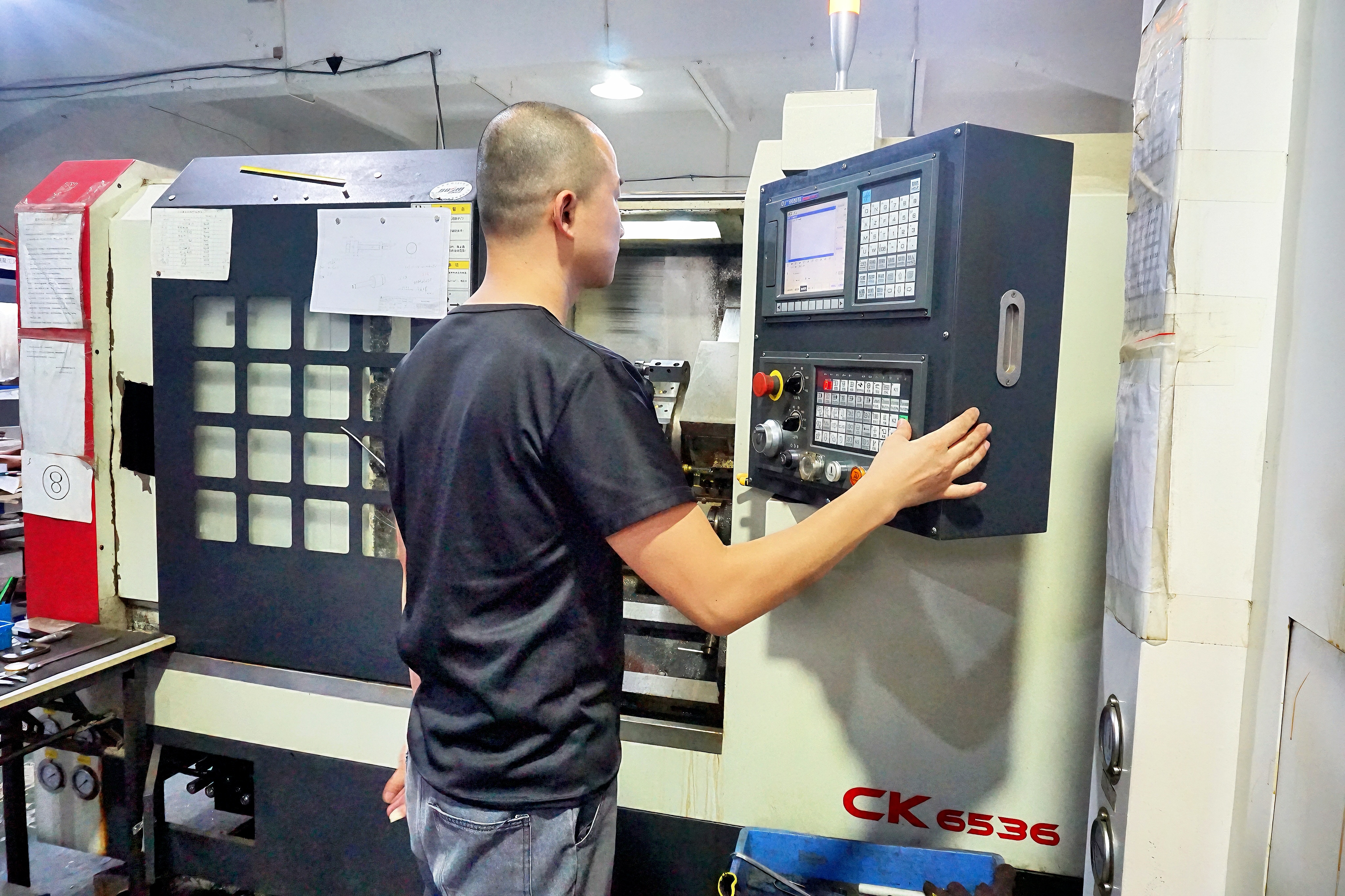 CNC Turning in the Ryzeal workshop